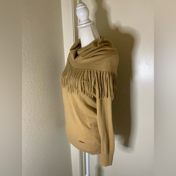 Michael Michael Kors Sweater - Picture 2 of 6